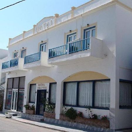 Hotel Meltemi Адамас Экстерьер фото